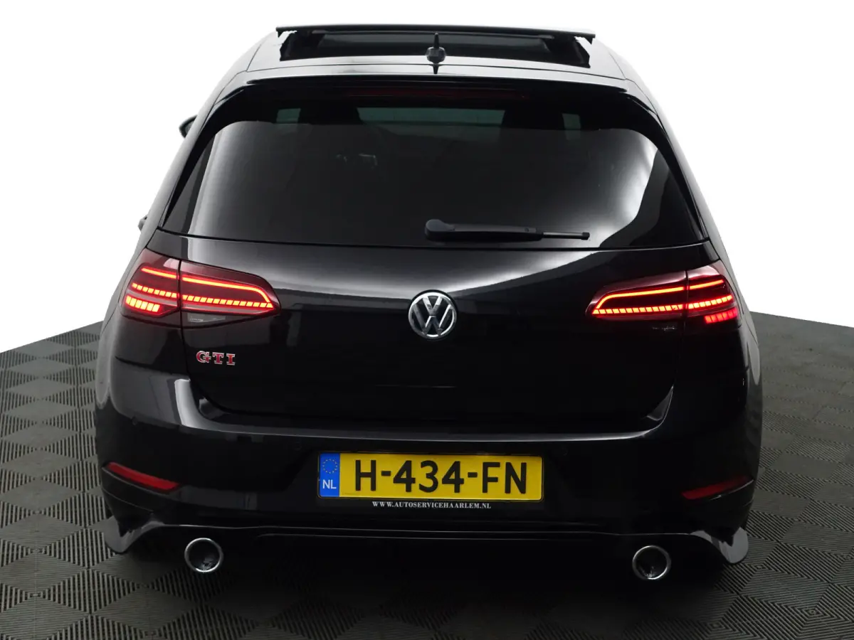 2.0 TSI GTI TCR Aut- Panoramadak, Xenon Led Matrix, Dynamic Select, Keyless, Sfeerverlichting, Ada Cruise