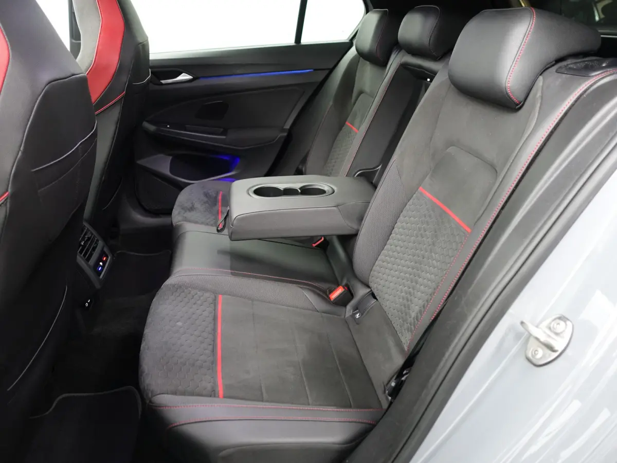 2.0 TSI GTI Clubsport Aut- Panoramadak, Harman Kardon, Sfeerverlichting, Stuur/Stoelverwarming, Xenon Led Matrix