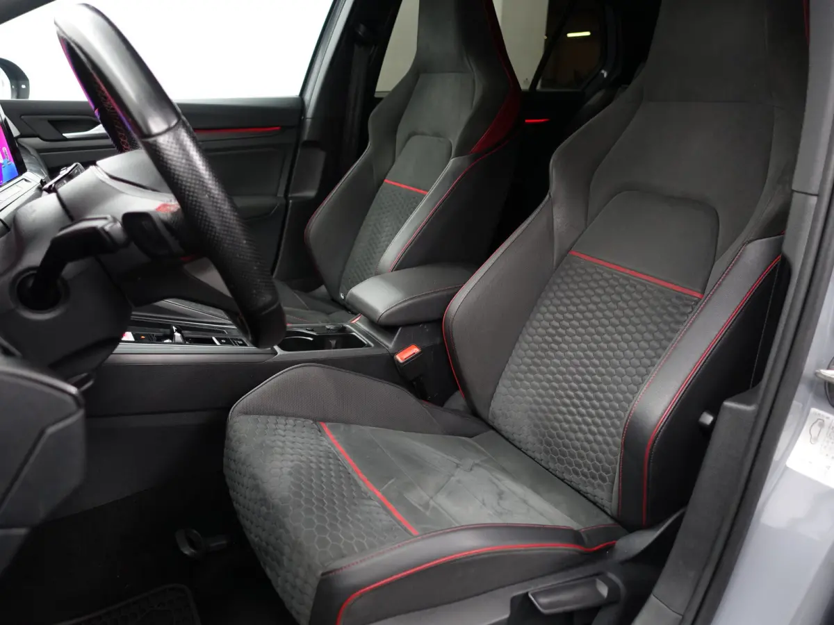 2.0 TSI GTI CLUBSPORT Nurburgring Edition Aut- Panoramadak, Head Up, Harman Kardon, Carplay, Sfeerverlichting, IQ Led