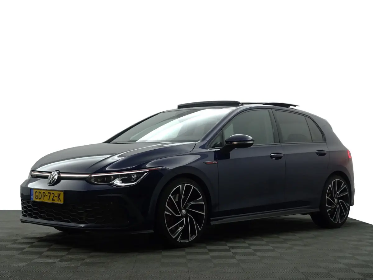 2.0 TSI GTI Aut- Panoramadak, Harman Kardon, Sfeerverlichting, Stuur/Stoelverwarming, Park Pilot