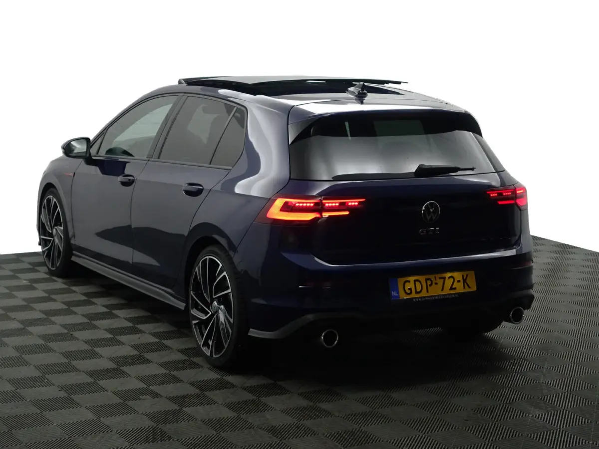 2.0 TSI GTI Aut- Panoramadak, Harman Kardon, Sfeerverlichting, Stuur/Stoelverwarming, Park Pilot