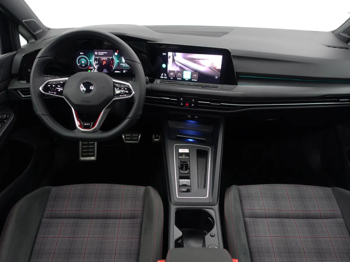 2.0 TSI GTI Aut- Panoramadak, Harman Kardon, Sfeerverlichting, Stuur/Stoelverwarming, Park Pilot