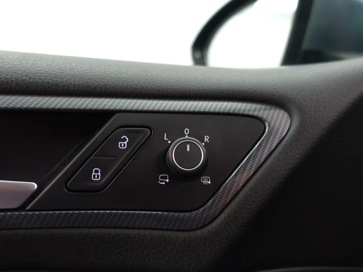 1.5 TSI R Line+ Panoramadak, Ada Cruise, Xenon Led, Keyless, Dynamic Select, Park Assist, Camera, Virtual Cockpit