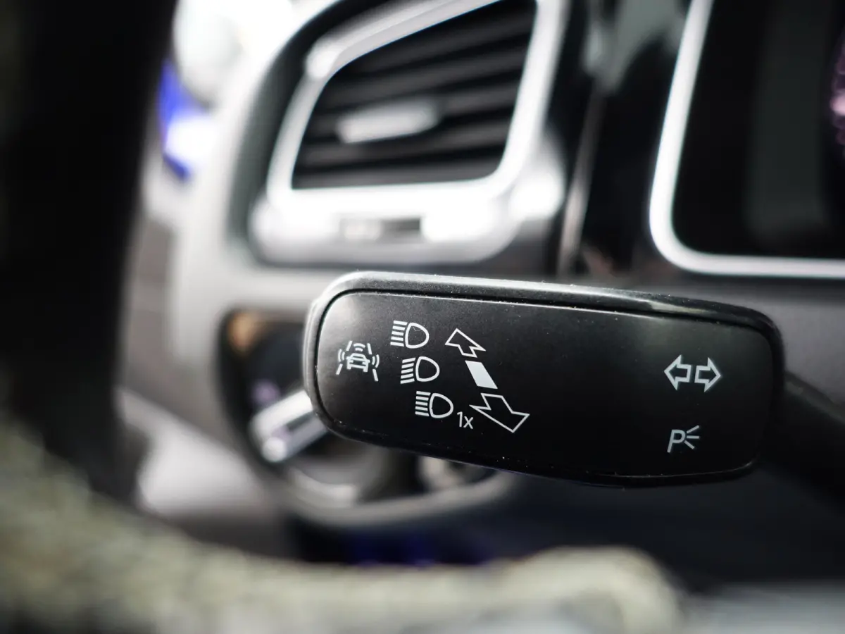 1.5 TSI R Line+ Panoramadak, Ada Cruise, Xenon Led, Keyless, Dynamic Select, Park Assist, Camera, Virtual Cockpit