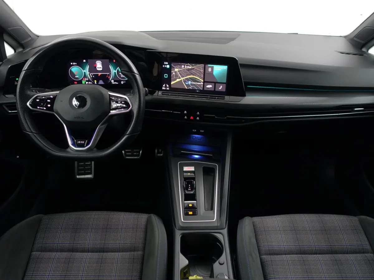 1.4 eHybrid GTE Performance- Xenon Led Matrix, Stuur/Stoelverwarming, Sfeerverlichting, Carplay, Android Auto
