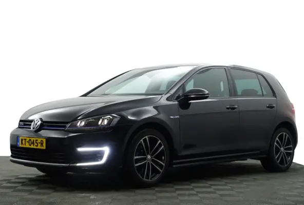 1.4 TSI GTE Connected Series Aut- Leder Interieur, Carplay, Android Auto, Xenon Led, Sfeerverlichting, Dealer Onderhouden