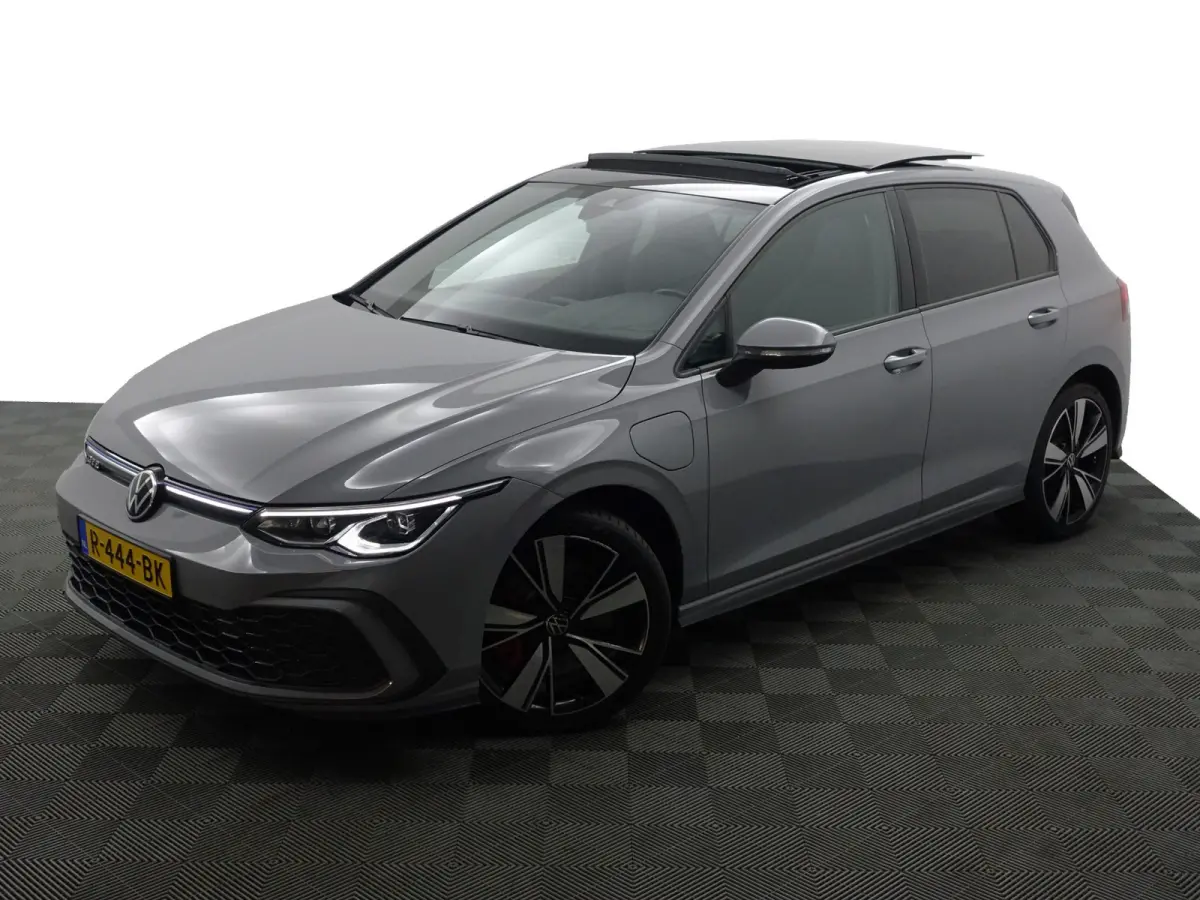 1.4 eHybrid 245pk GTE- Panoramadak, Sfeerverlichting, Carplay, Android Auto, Stuur/Stoelverwarming