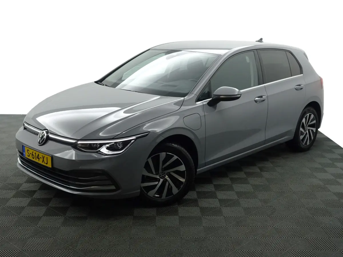 1.4 eHybrid GTE 242pk Aut- Head Up, Carplay, Sfeerverlichting, Stoelmassage, Memory, Stuur/Stoelverwarming, Ada Cruise