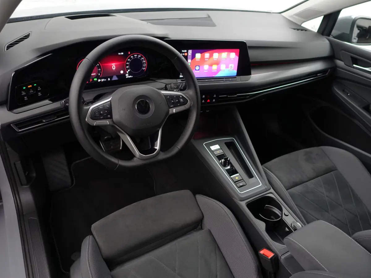 1.4 eHybrid GTE 242pk Aut- Head Up, Carplay, Sfeerverlichting, Stoelmassage, Memory, Stuur/Stoelverwarming, Ada Cruise