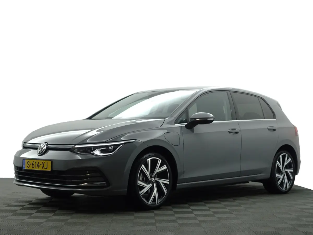 1.4 eHybrid GTE 242pk Aut- Head Up, Carplay, Sfeerverlichting, Stoelmassage, Memory, Stuur/Stoelverwarming, Ada Cruise