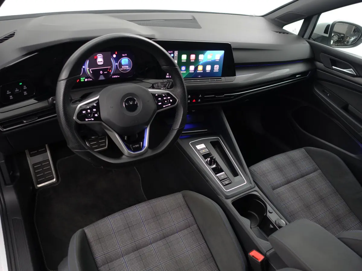 1.4 eHybrid 242pk GTE Aut- Panoramadak, Stuur/Stoelverwarming, CarPlay, Android auto, Ada Cruise, Sfeerverlichting