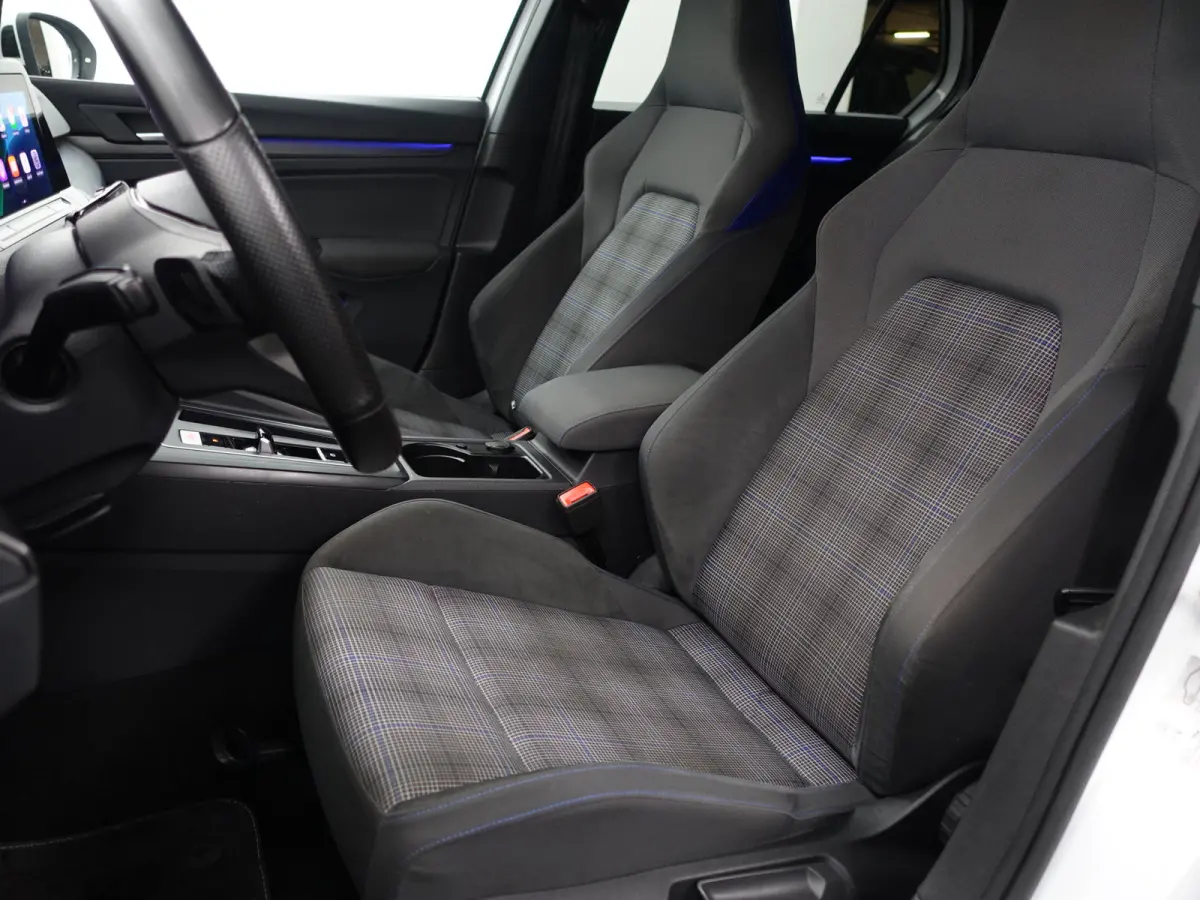 1.4 eHybrid 242pk GTE Aut- Panoramadak, Stuur/Stoelverwarming, CarPlay, Android auto, Ada Cruise, Sfeerverlichting