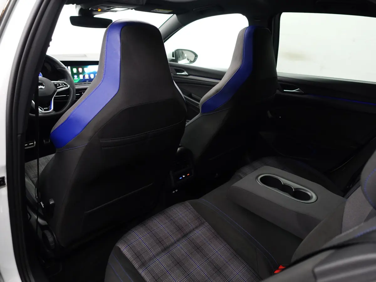 1.4 eHybrid 242pk GTE Aut- Panoramadak, Stuur/Stoelverwarming, CarPlay, Android auto, Ada Cruise, Sfeerverlichting