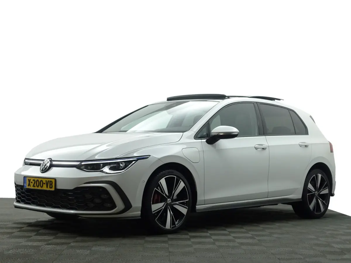 1.4 eHybrid 242pk GTE Aut- Panoramadak, Stuur/Stoelverwarming, CarPlay, Android auto, Ada Cruise, Sfeerverlichting