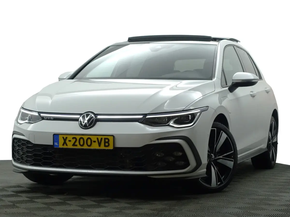 1.4 eHybrid 242pk GTE Aut- Panoramadak, Stuur/Stoelverwarming, CarPlay, Android auto, Ada Cruise, Sfeerverlichting