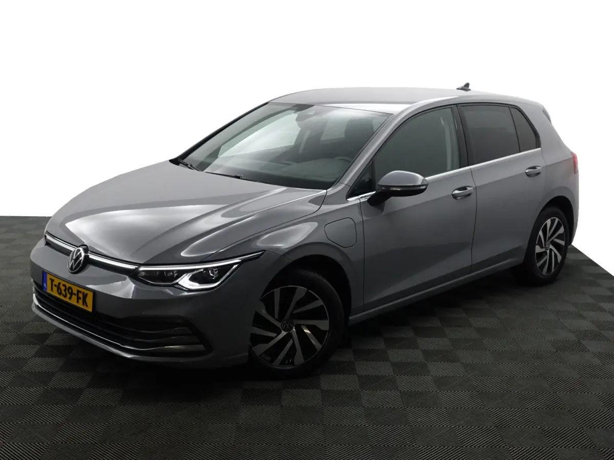 1.4 eHybrid 245pk Advanced Aut- Carplay, Android auto, Memory, Stuur/Stoelverwarming, Sfeerverlichting, Full Front LED