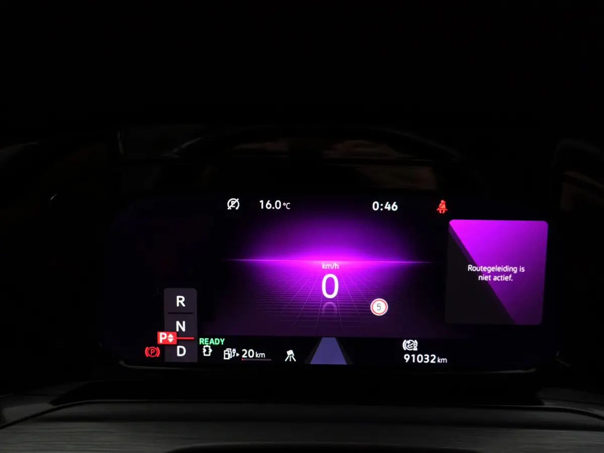 1.4 eHybrid 245pk Advanced Aut- Carplay, Android auto, Memory, Stuur/Stoelverwarming, Sfeerverlichting, Full Front LED