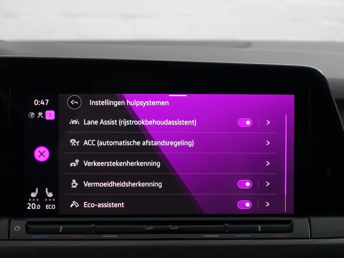 1.4 eHybrid 245pk Advanced Aut- Carplay, Android auto, Memory, Stuur/Stoelverwarming, Sfeerverlichting, Full Front LED
