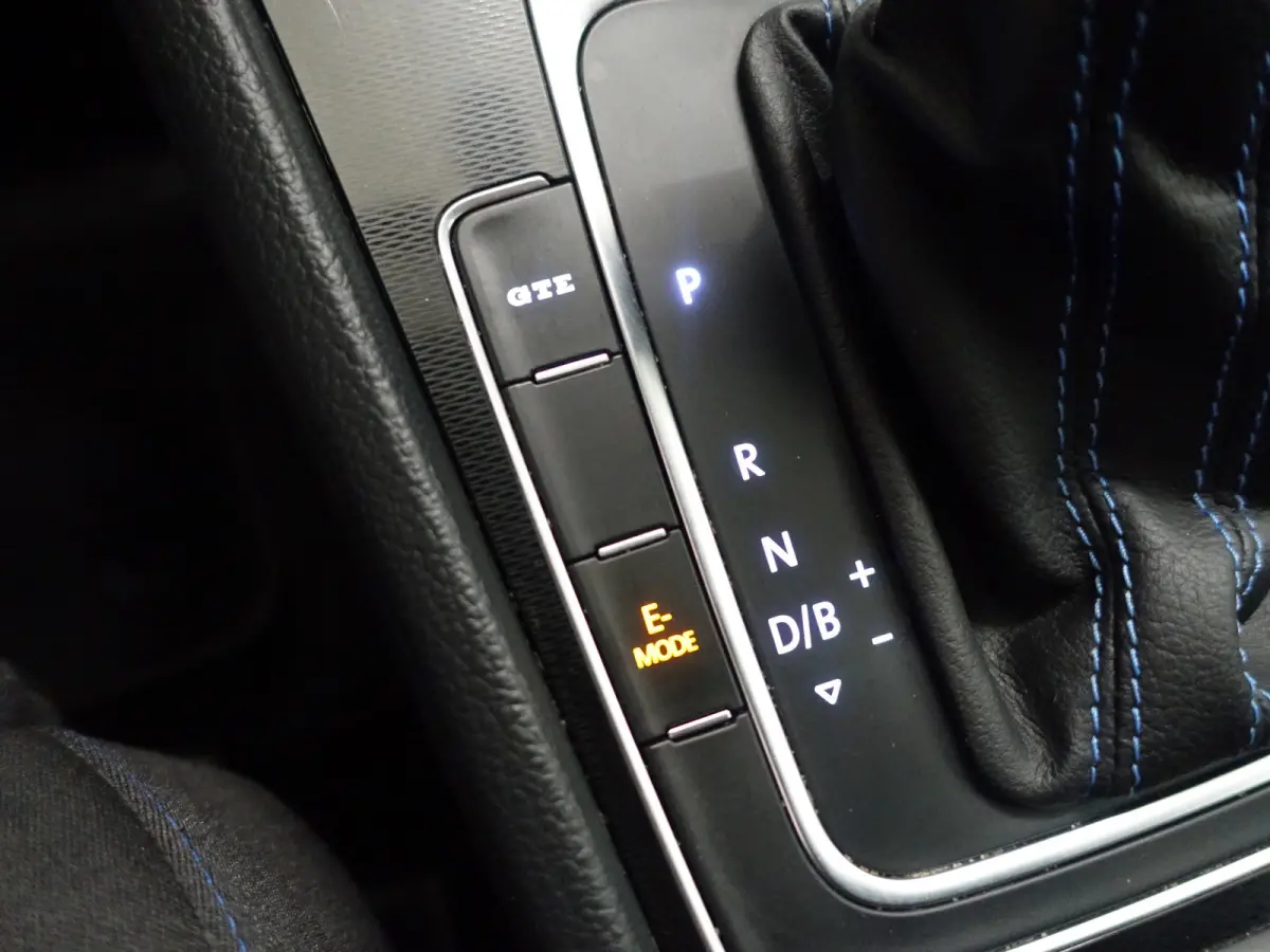 1.4 TSI GTE Highline Aut- Ada Cruise, Xenon Led, Park Assist, Navi, Sport Interieur