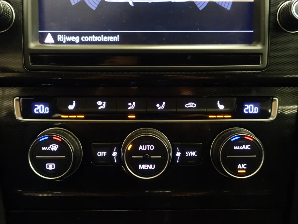 1.4 TSI GTE Highline Aut- Ada Cruise, Xenon Led, Park Assist, Navi, Sport Interieur
