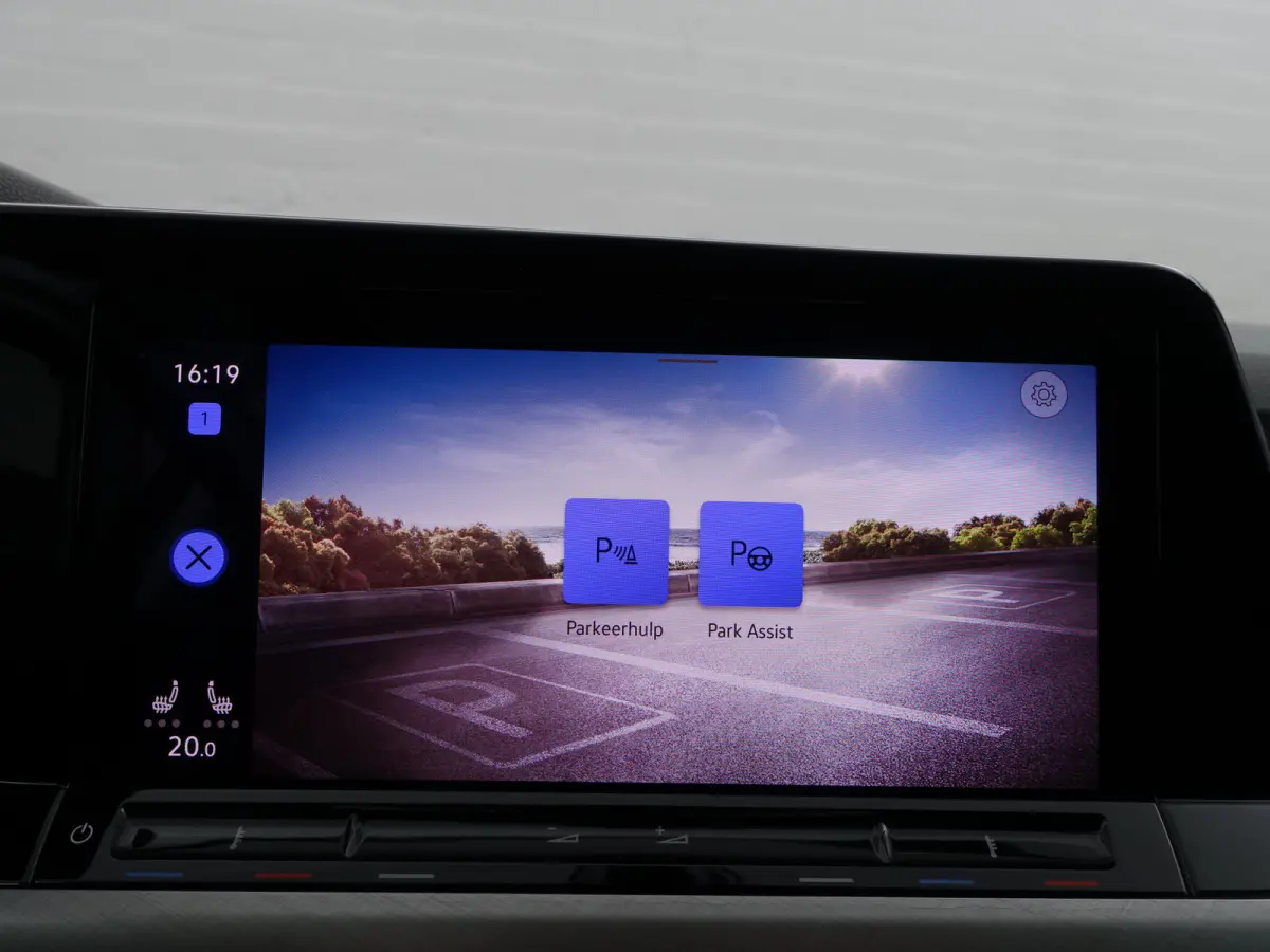 1.0 eTSI Highline Advance Aut- Stoelmassage, Memory, Sfeerverlichting, Park Pilot, Park Assist, Ada Cruise, Stuur/Stoelverwarming