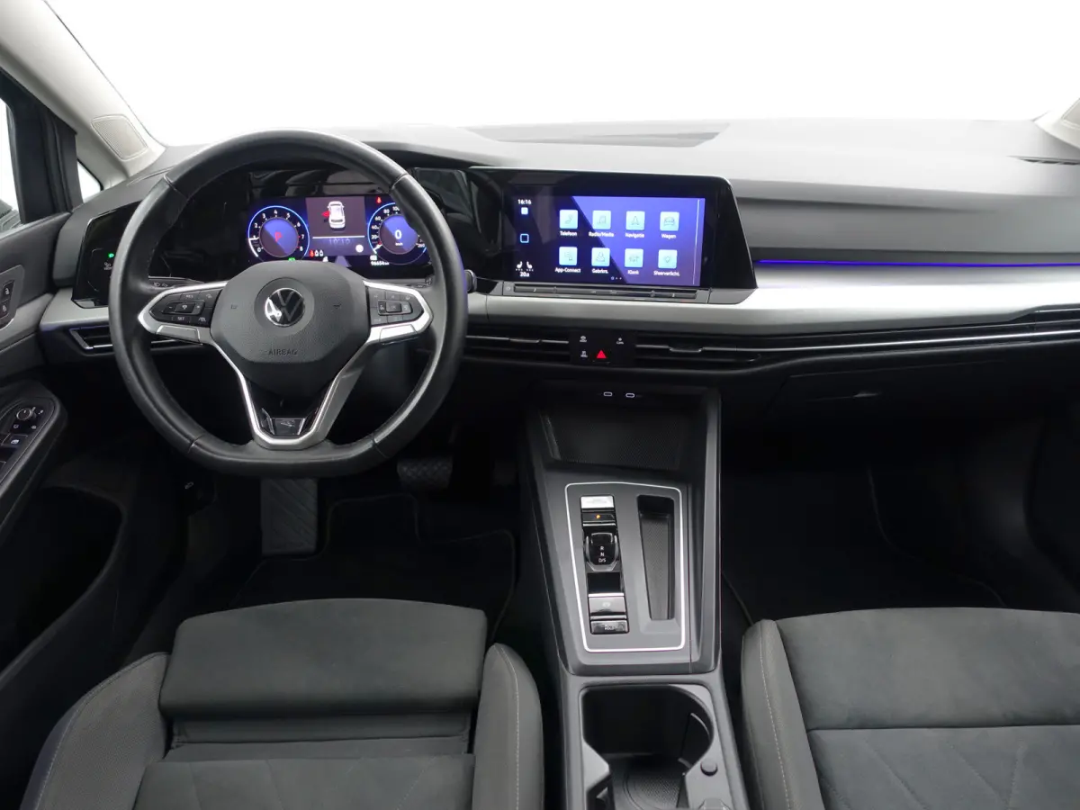 1.0 eTSI Highline Advance Aut- Stoelmassage, Memory, Sfeerverlichting, Park Pilot, Park Assist, Ada Cruise, Stuur/Stoelverwarming