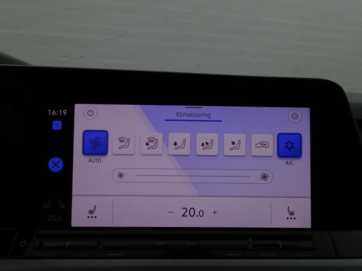 1.0 eTSI Highline Advance Aut- Stoelmassage, Memory, Sfeerverlichting, Park Pilot, Park Assist, Ada Cruise, Stuur/Stoelverwarming