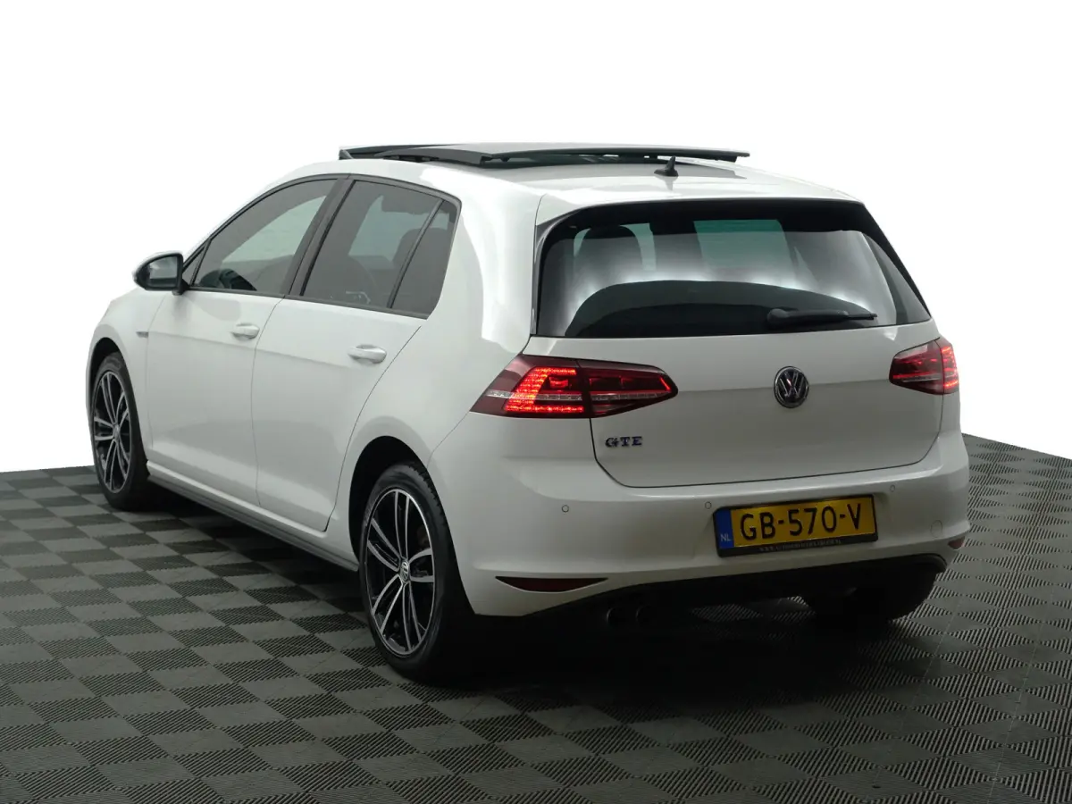 1.4 TSI GTE Highline Aut- Panodak, Xenon Led, Park Assist, Camera, Navi, Clima