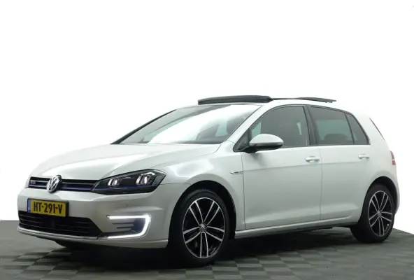 1.4 TSI GTE Performance Aut- Panoramadak, Carplay, Camera, Park Assist, Park Pilot, Ada Cruise, Leder Sport Interieur