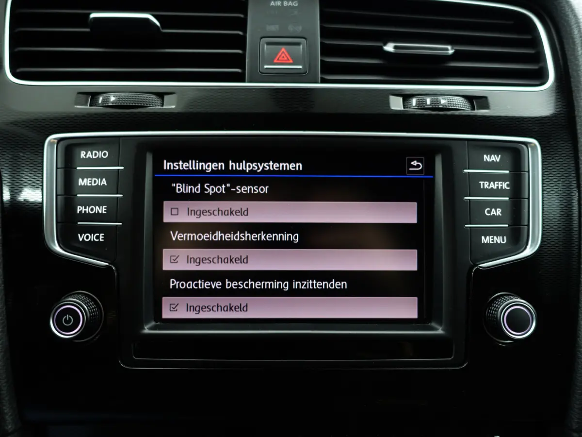 1.4 TSI GTE Highline Aut- Xenon Led, CarPlay, Navi, Park Assist, Blindspot, Clima, Cruise