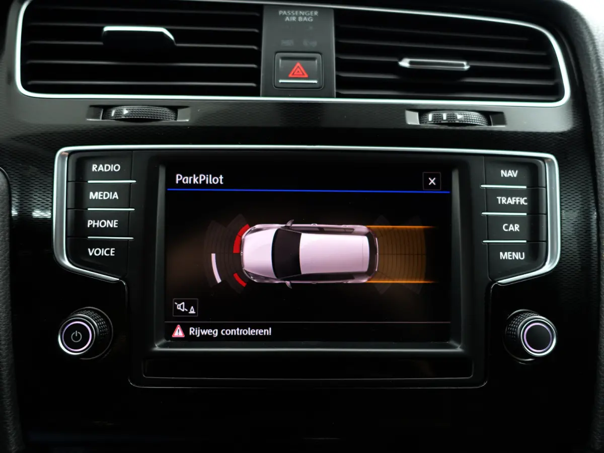 1.4 TSI GTE Highline Aut- Xenon Led, CarPlay, Navi, Park Assist, Blindspot, Clima, Cruise