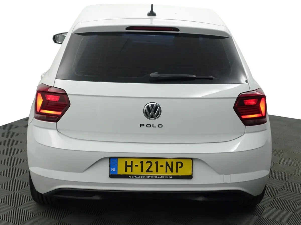 1.0 TSI R Line Aut- Carplay, Android Auto, Led, Privacy Glass, Navigatie, Cruise
