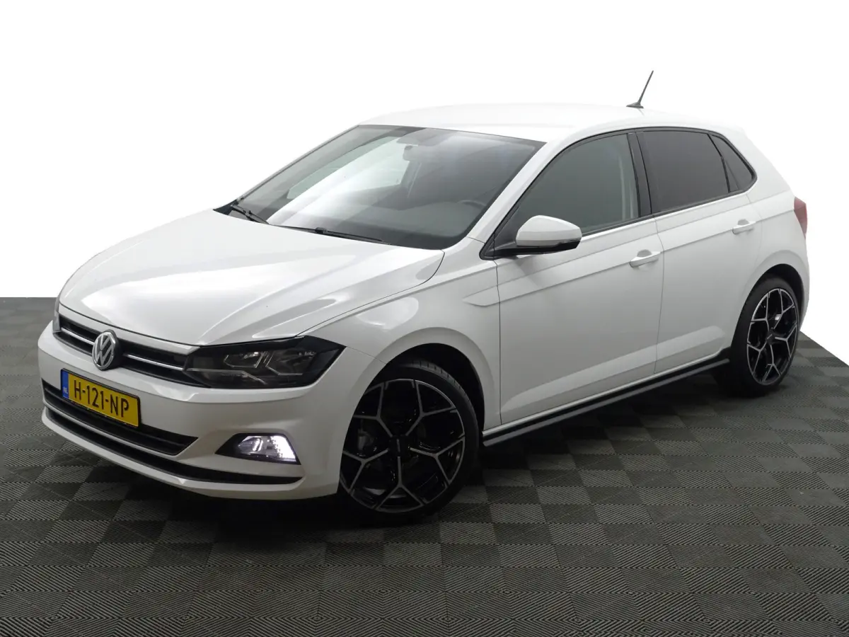 1.0 TSI R Line Aut- Carplay, Android Auto, Led, Privacy Glass, Navigatie, Cruise
