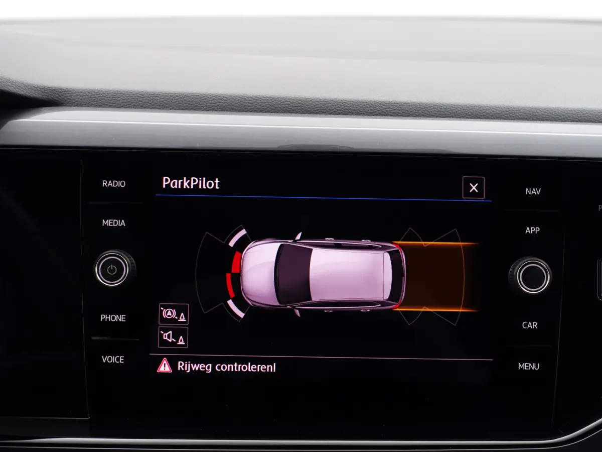 1.0 TSI R Line Aut- Panodak, Virtual Cockpit, Xenon Led, Ada Cruise, Carplay, Park Assist, Dynamic Select