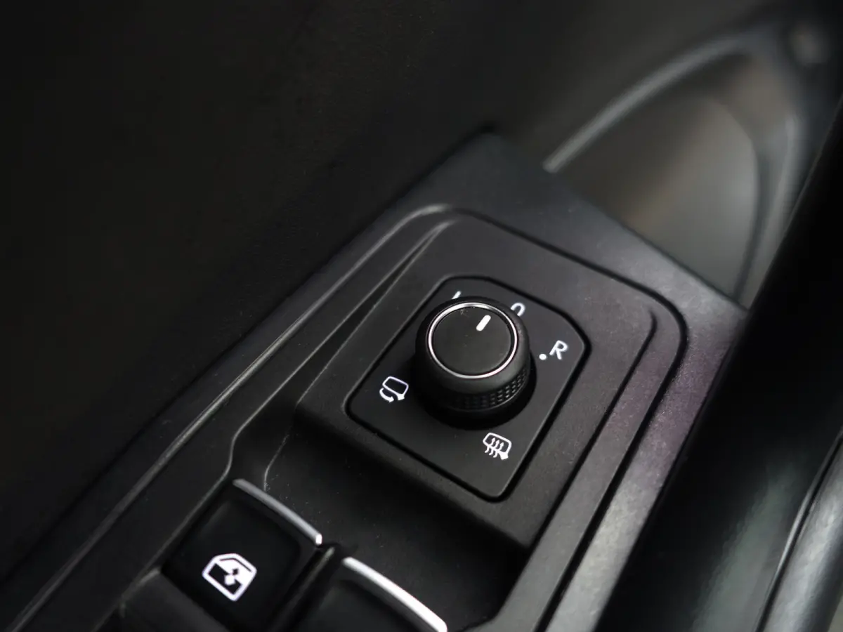 1.5 TSI R-Line+ Aut- Nieuw Model, Panodak, Sport interieur, Camera, Ada Cruise, Park Assist, Dynamic Select