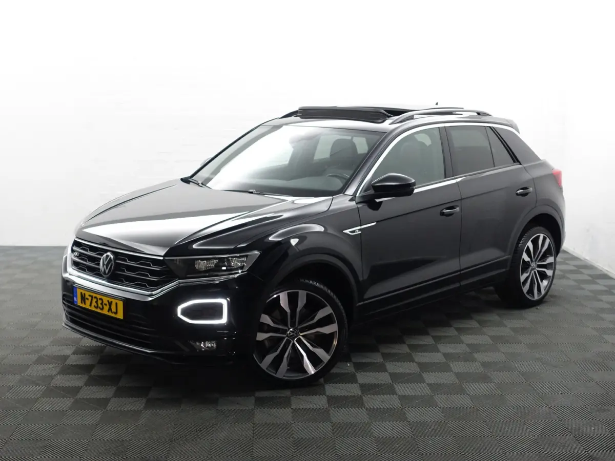 1.5 TSI R-Line+ Aut- Nieuw Model, Panodak, Sport interieur, Camera, Ada Cruise, Park Assist, Dynamic Select