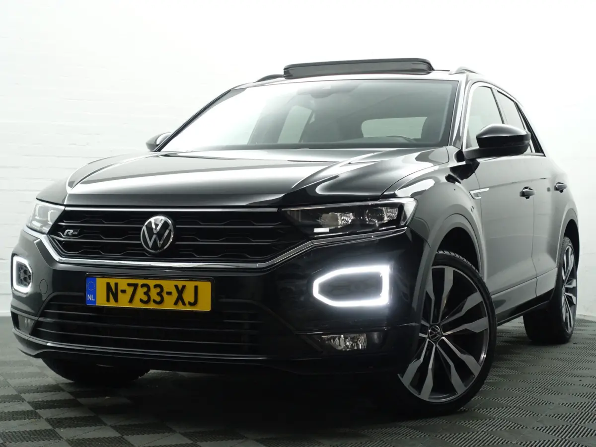 1.5 TSI R-Line+ Aut- Nieuw Model, Panodak, Sport interieur, Camera, Ada Cruise, Park Assist, Dynamic Select