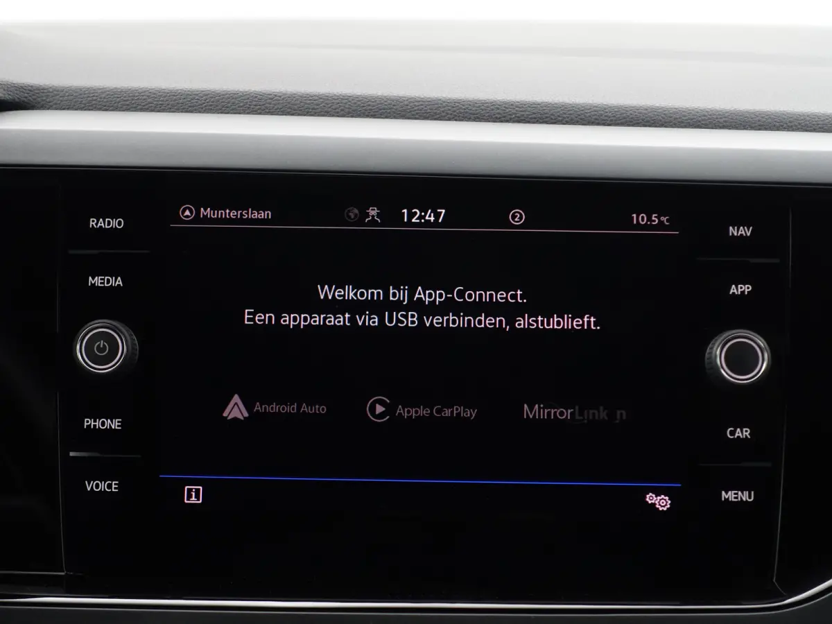 1.0 TSI R-Line- Panoramadak, Keyless, Xenon Led, CarPlay, Ada Cruise, Sport Interieur, Stoelverwarming