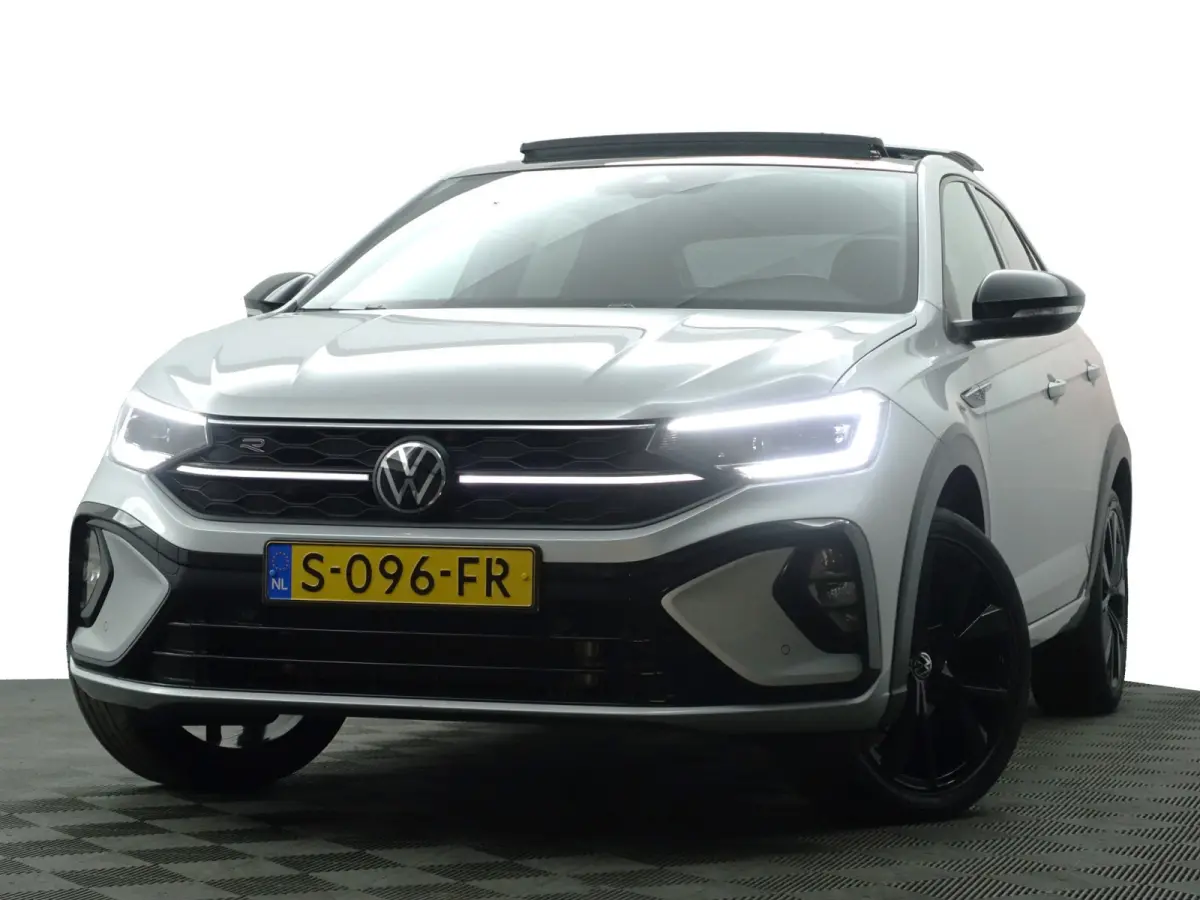 1.0 TSI R-Line- Panoramadak, Keyless, Xenon Led, CarPlay, Ada Cruise, Sport Interieur, Stoelverwarming