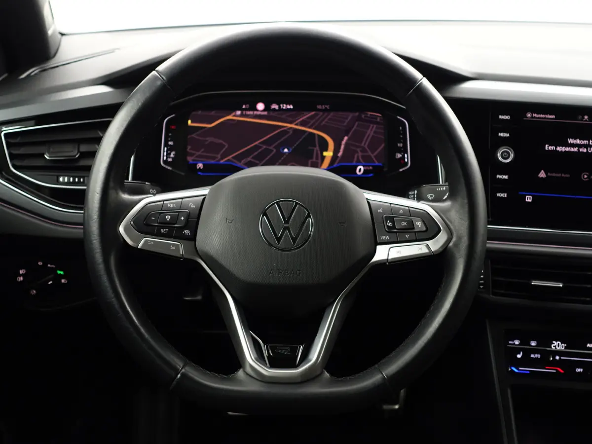 1.0 TSI R-Line- Panoramadak, Keyless, Xenon Led, CarPlay, Ada Cruise, Sport Interieur, Stoelverwarming