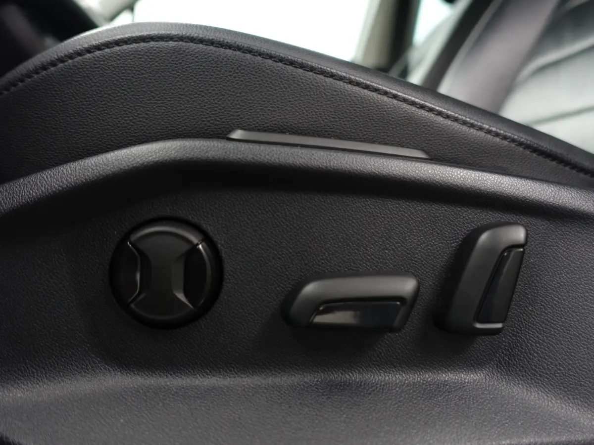 1.5 TSI 150pk R Line Aut- Panoramadak, Memory, Ada Cruise, Virtual Cockpit, Xenon Led