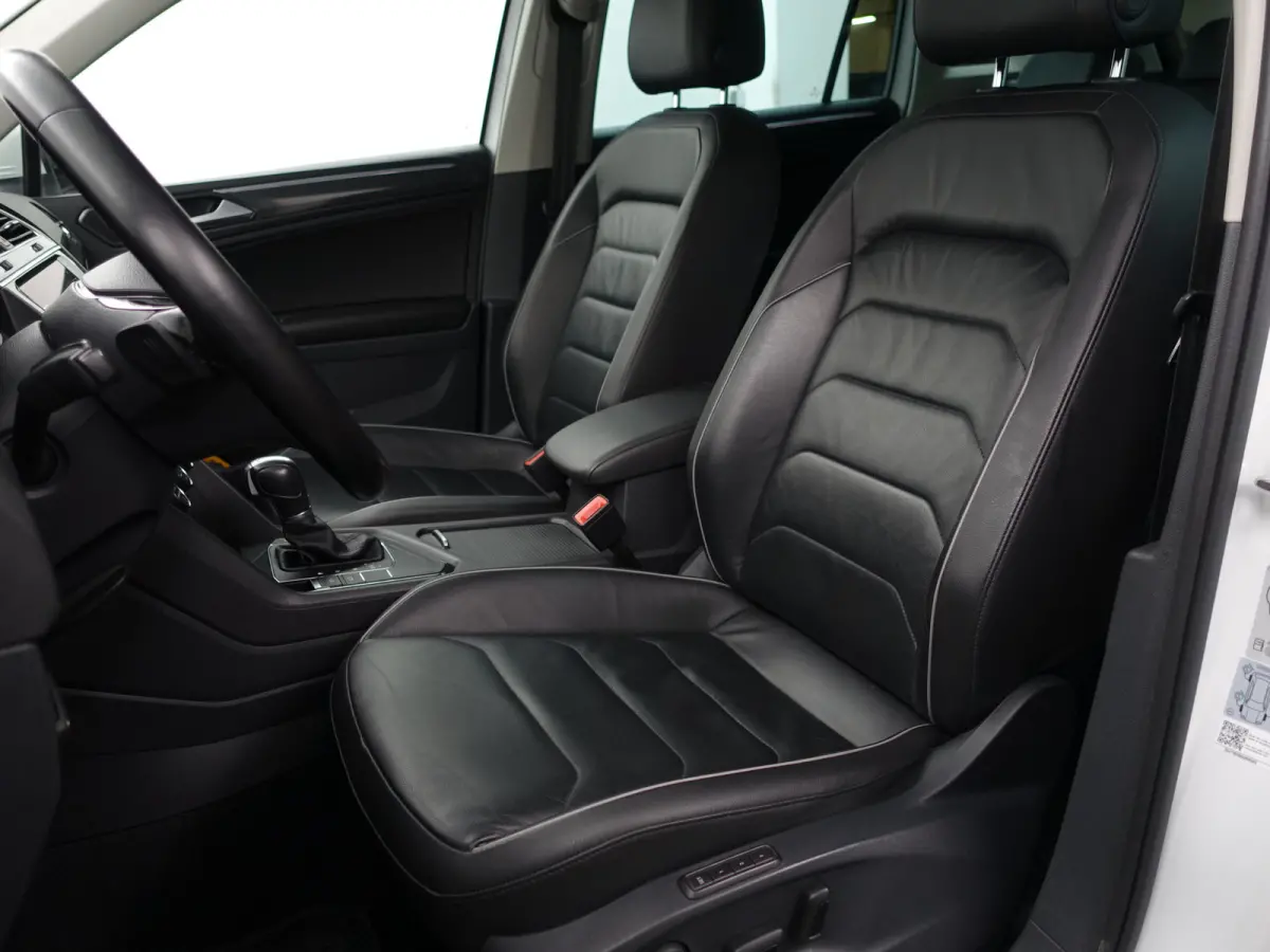 1.5 TSI 150pk R Line Aut- Panoramadak, Memory, Ada Cruise, Virtual Cockpit, Xenon Led