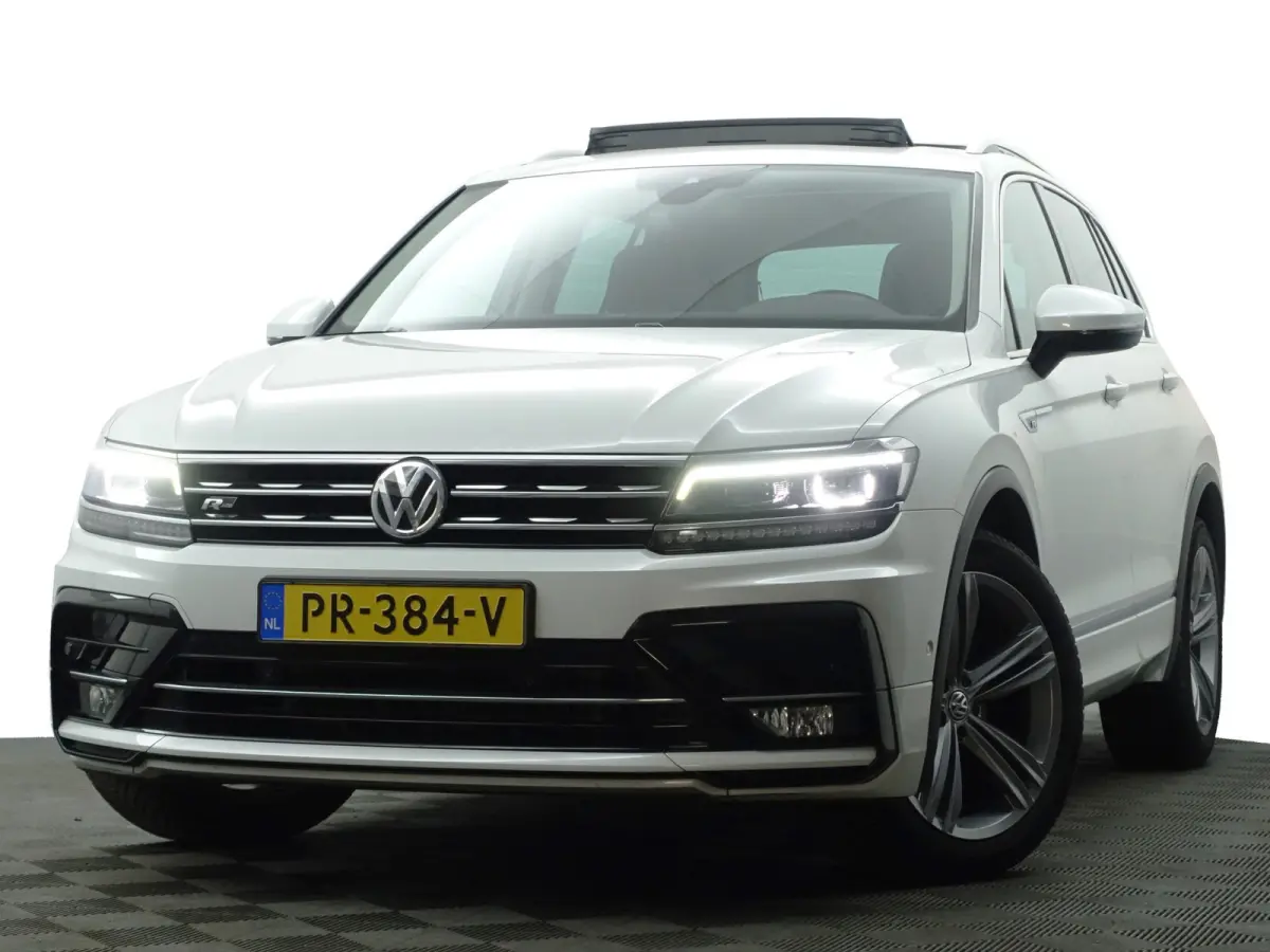 1.5 TSI 150pk R Line Aut- Panoramadak, Memory, Ada Cruise, Virtual Cockpit, Xenon Led