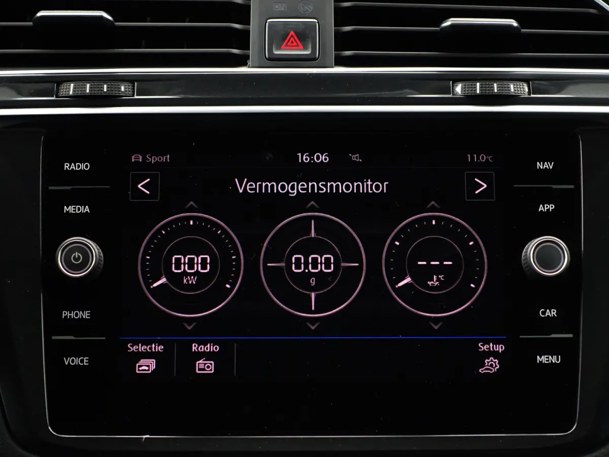 1.5 TSI 150pk R Line Aut- Panoramadak, Memory, Ada Cruise, Virtual Cockpit, Xenon Led