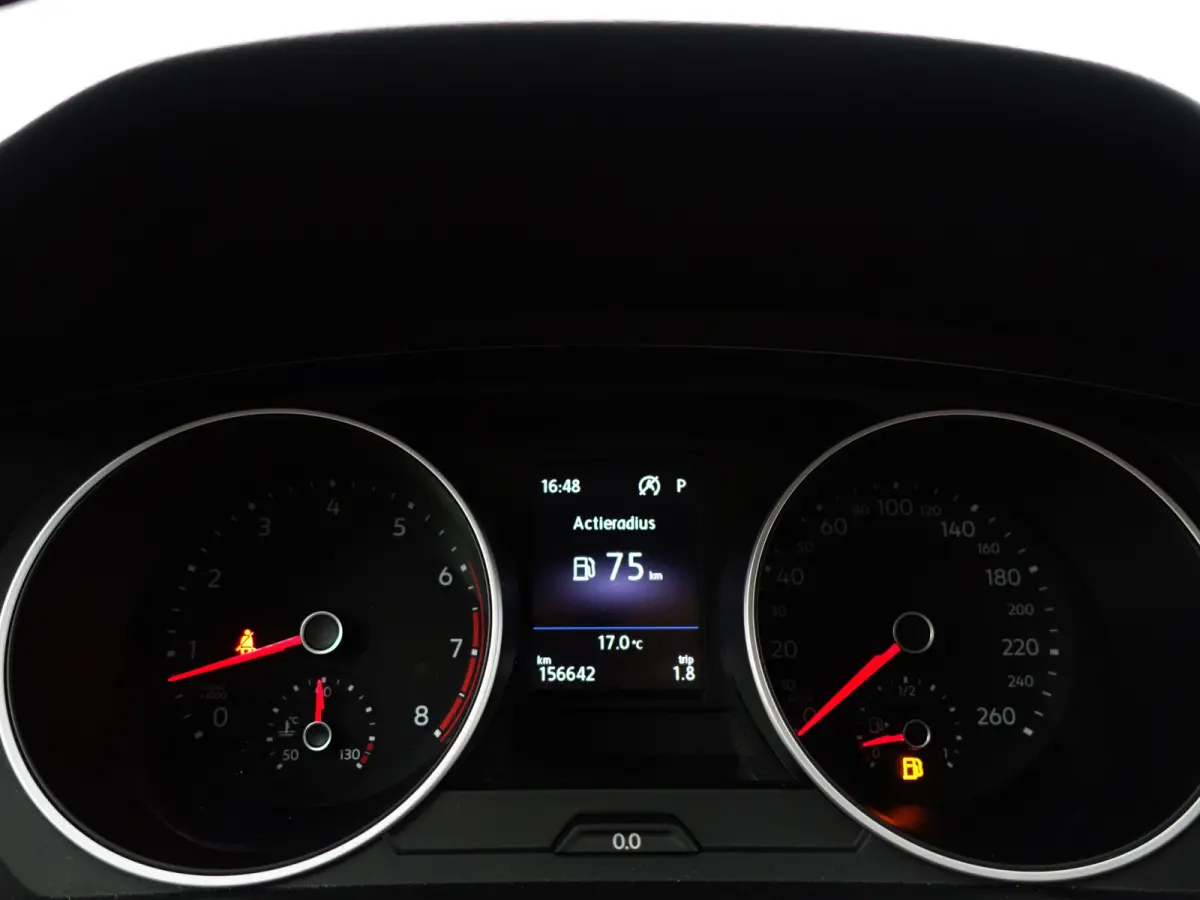 1.4 TSI ACT R Line Aut- Sport Leder Interieur, Front Assist, Clima, Cruise
