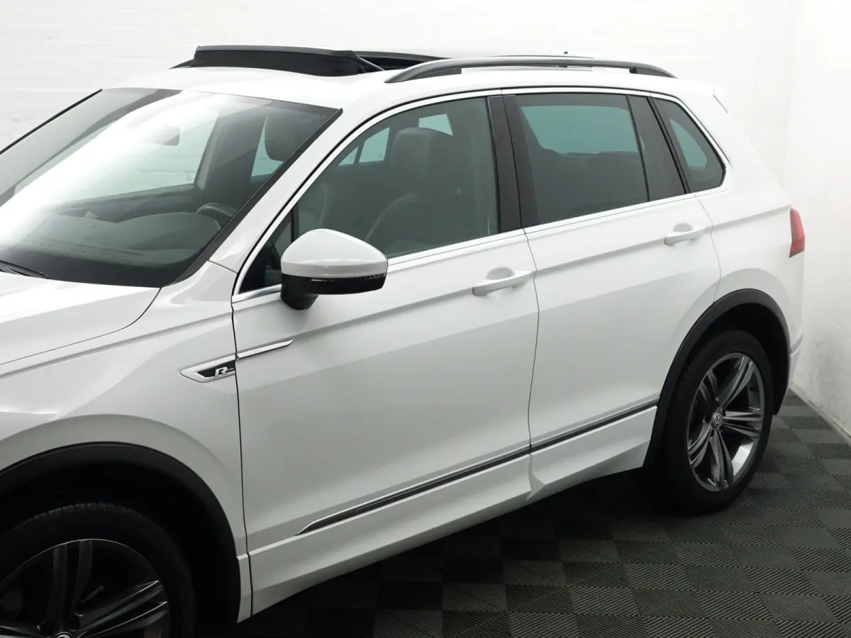 2.0 TSI 4Motion R Line Aut- Panoramadak, Carplay, Camera, Ada Cruise, Dynamic Select, Park Pilot