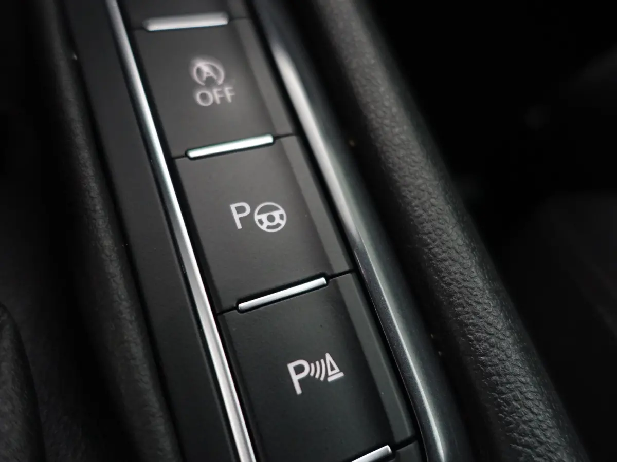 1.5 TSI R-line+ Aut- 7 Pers, Panoramadak, Stoelmassage, Keyless, Virtual Cockpit, Park Pilot, ACC, Dynamic Select