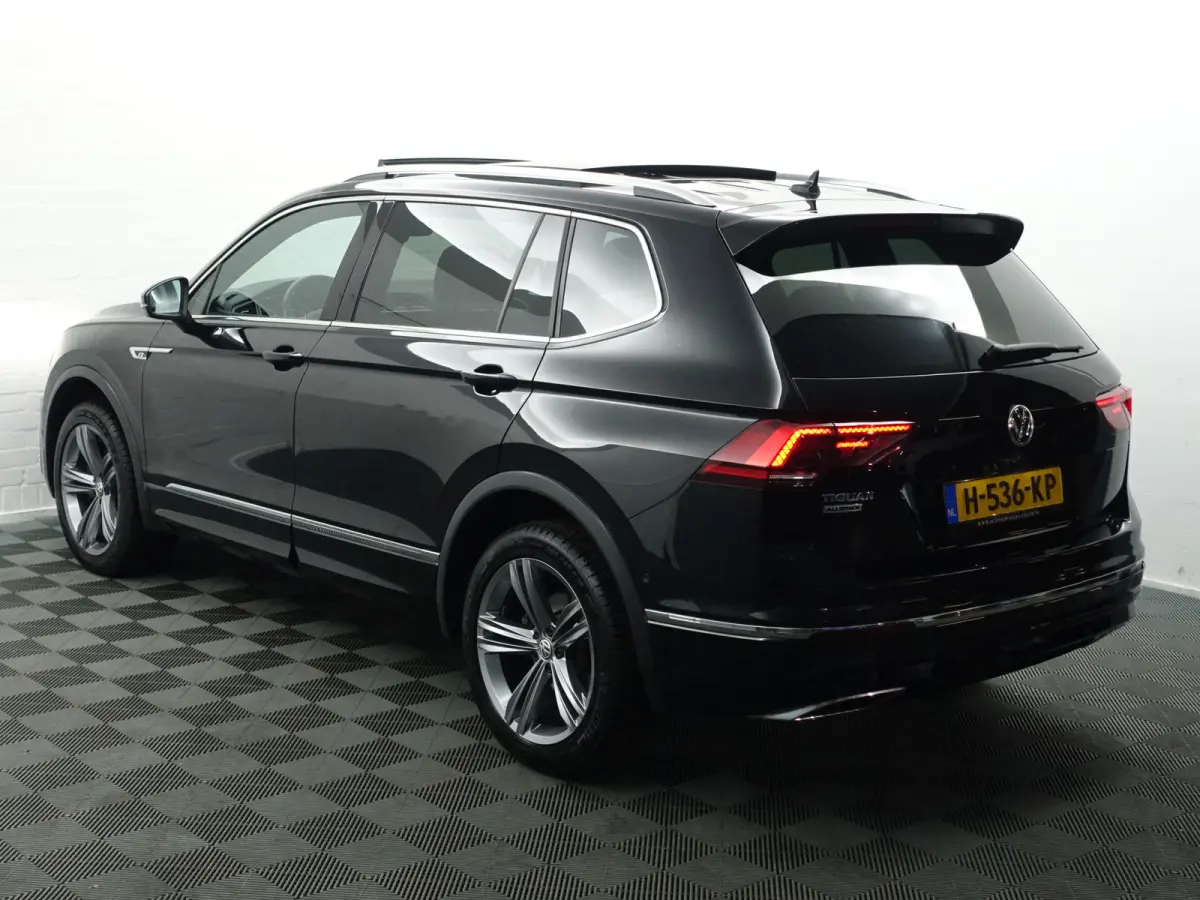 1.5 TSI R-line+ Aut- 7 Pers, Panoramadak, Stoelmassage, Keyless, Virtual Cockpit, Park Pilot, ACC, Dynamic Select