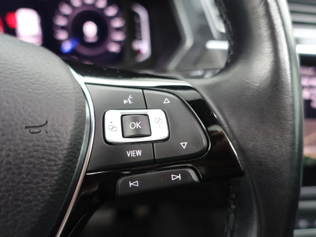 1.5 TSI R-line+ Aut- 7 Pers, Panoramadak, Stoelmassage, Keyless, Virtual Cockpit, Park Pilot, ACC, Dynamic Select
