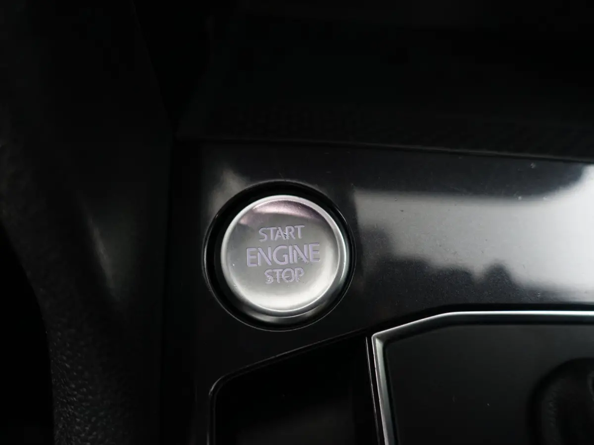 1.5 TSI R-line+ Aut- 7 Pers, Panoramadak, Stoelmassage, Keyless, Virtual Cockpit, Park Pilot, ACC, Dynamic Select